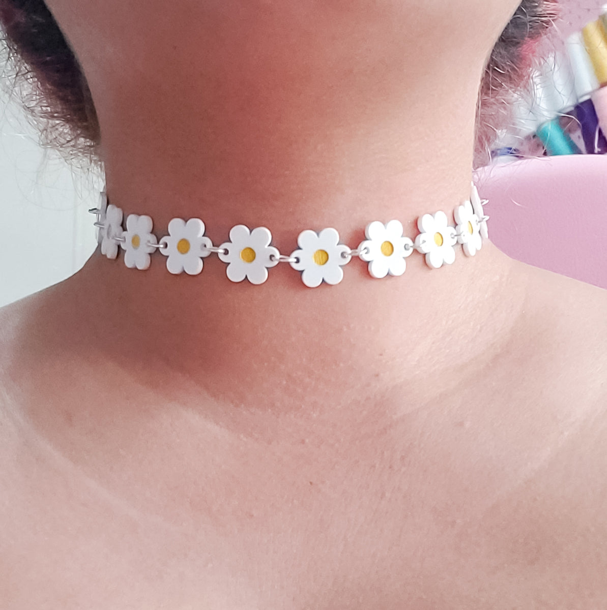 Daisy Daze White Lace Choker Necklace