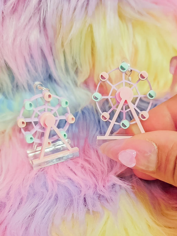 Moving Ferris Wheel Fidget Earrings